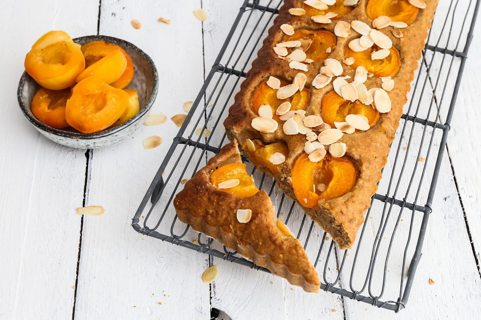 Aprikosenkuchen mit Haferflocken