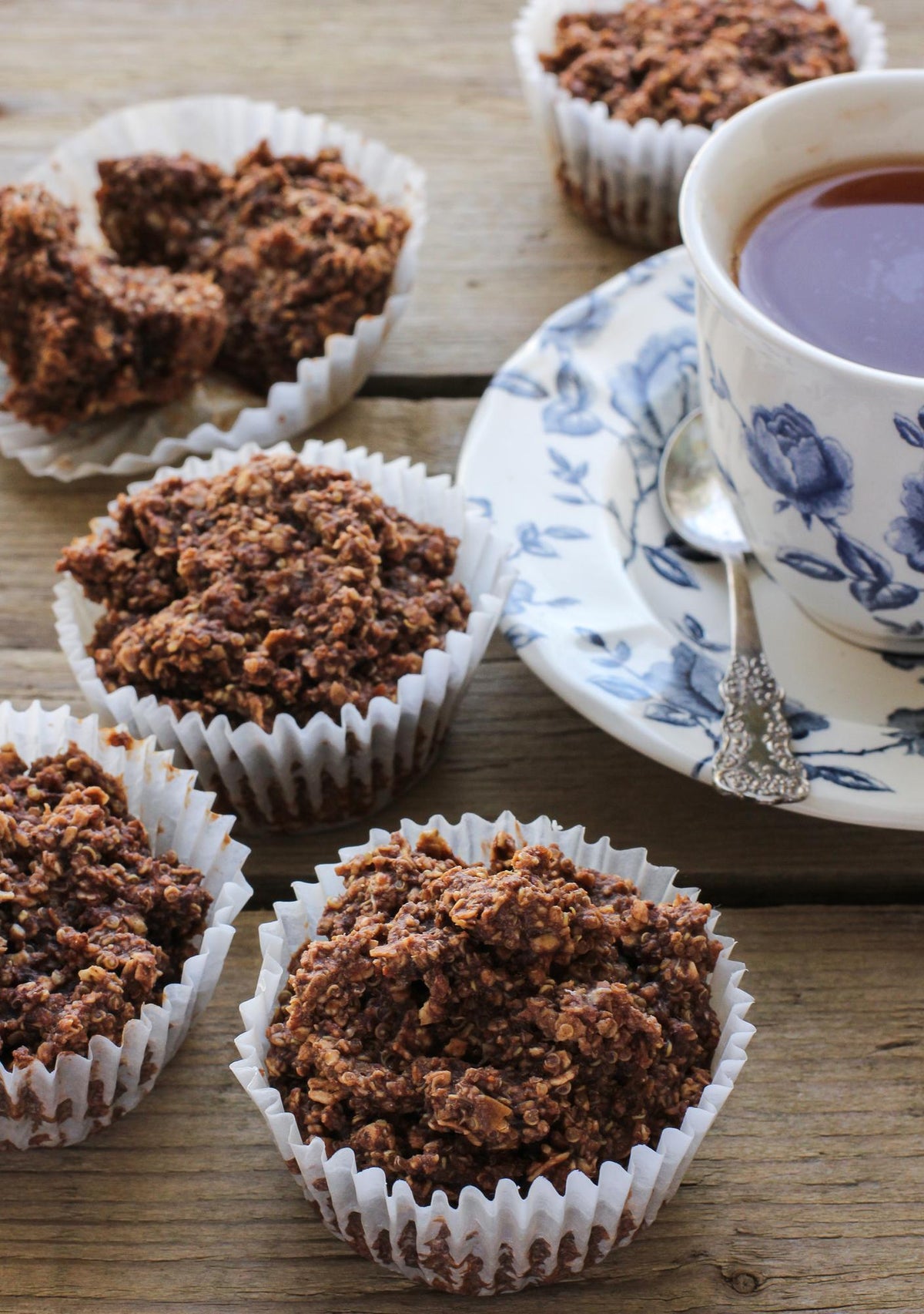 Bananen-Apfel-Körbchen mit Quinoa