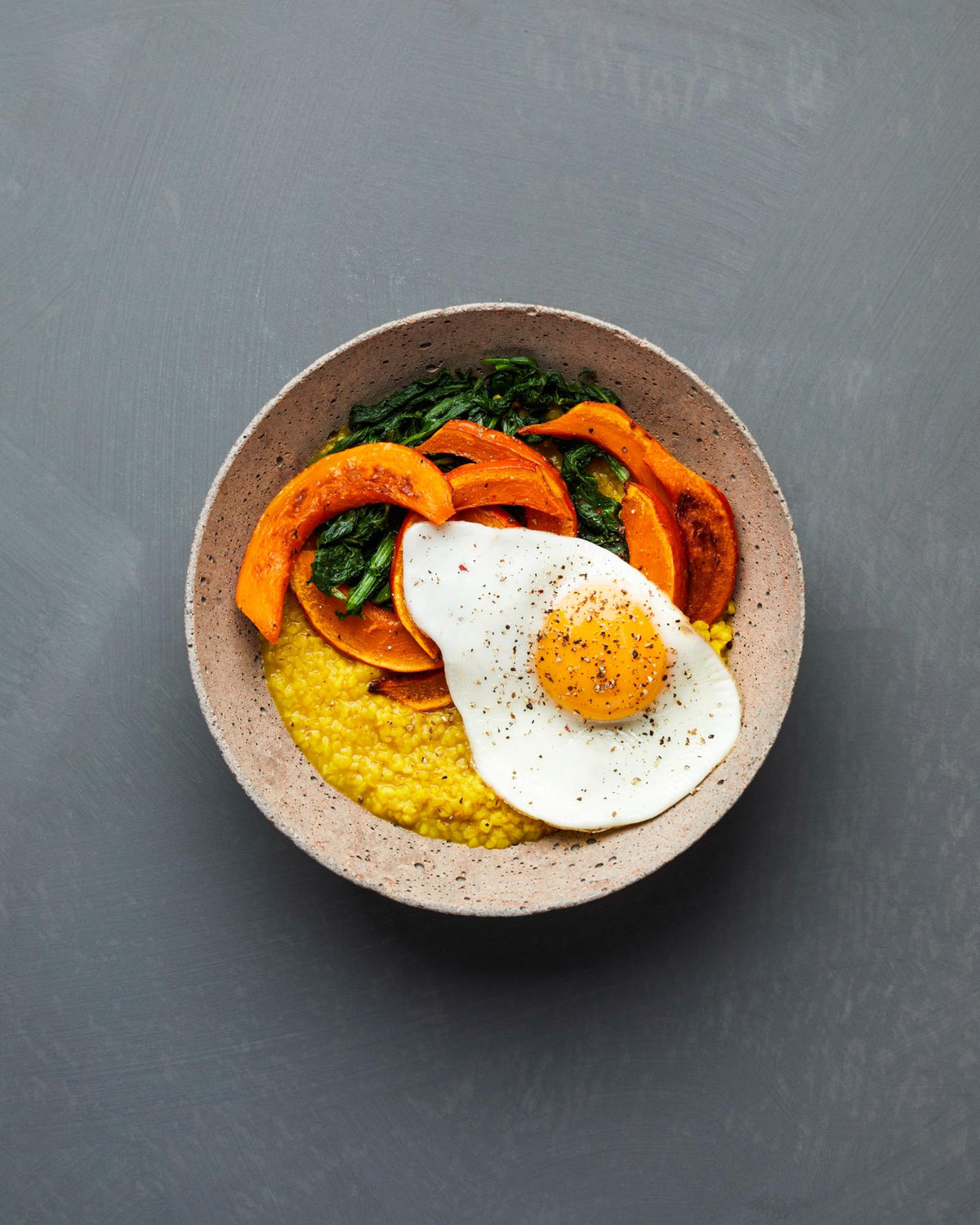 Bulgur-Brei mit gebackenem Kürbis