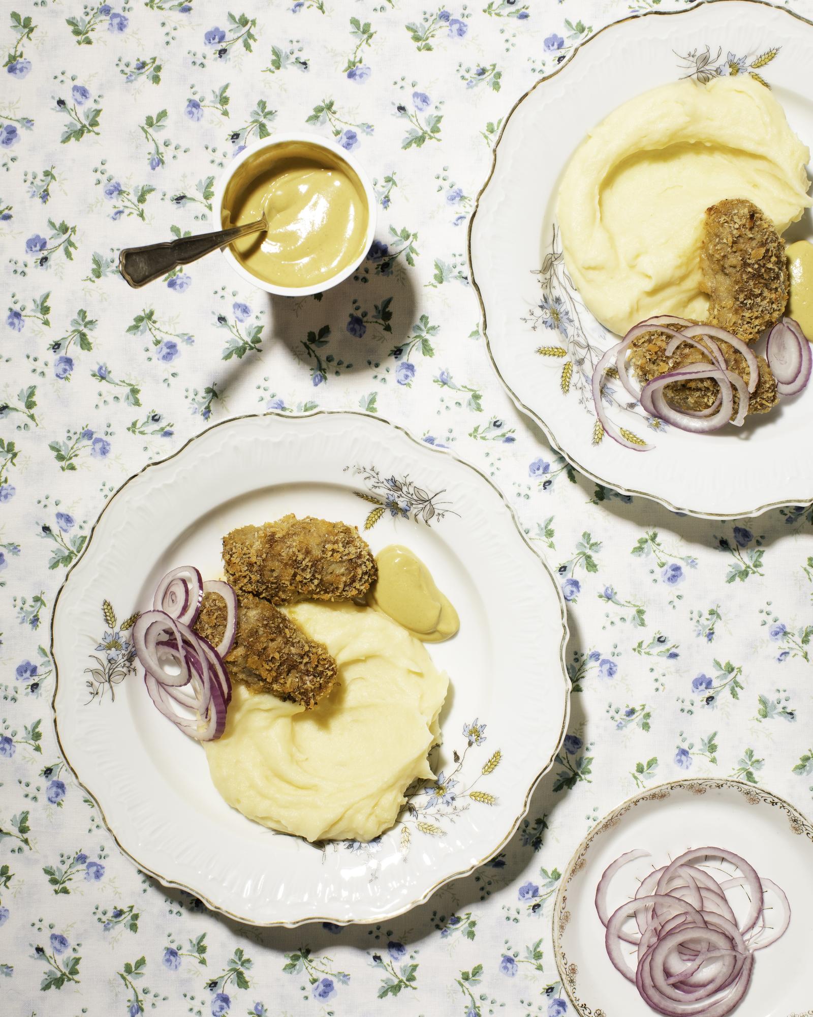 Ćevapčići mit Kartoffelpüree