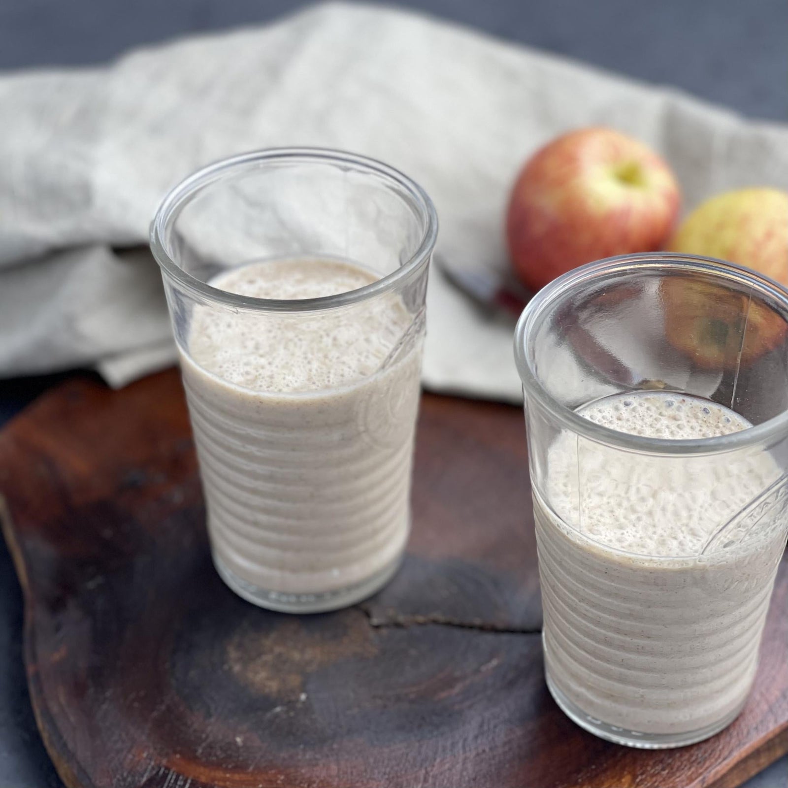 Hafermilchshake mit Apfel