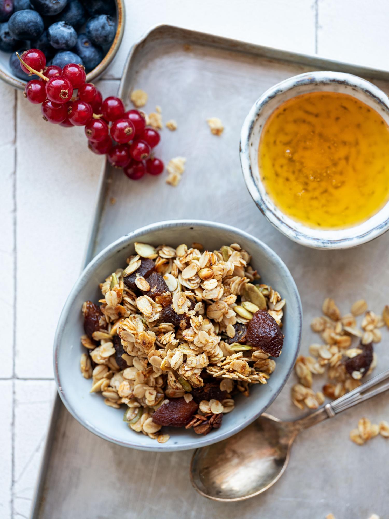 Kokos-Granola aus der Pfanne