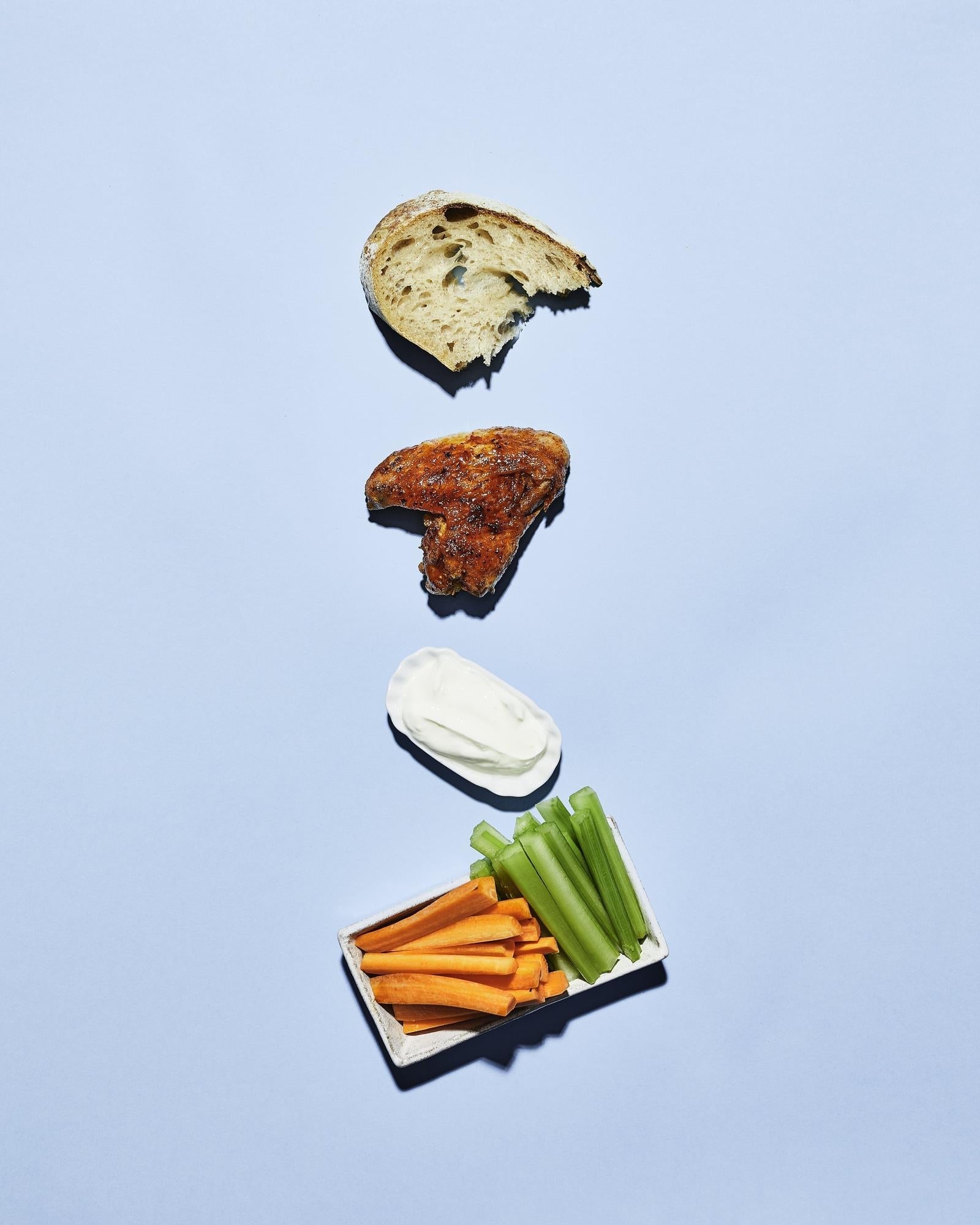 Buffalo-Wings mit Knoblauchdip