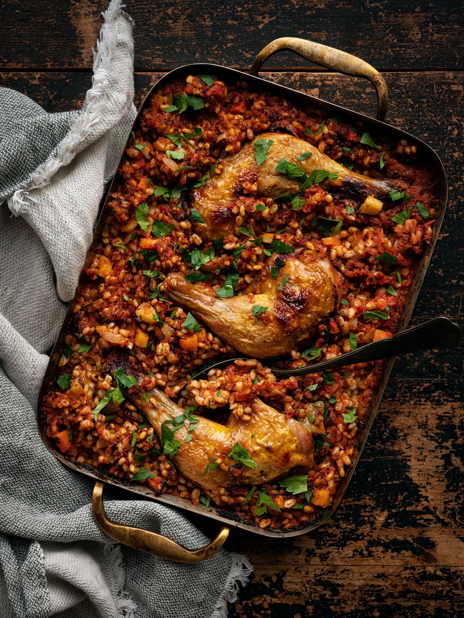 Pilaf mit Hühnerschenkeln