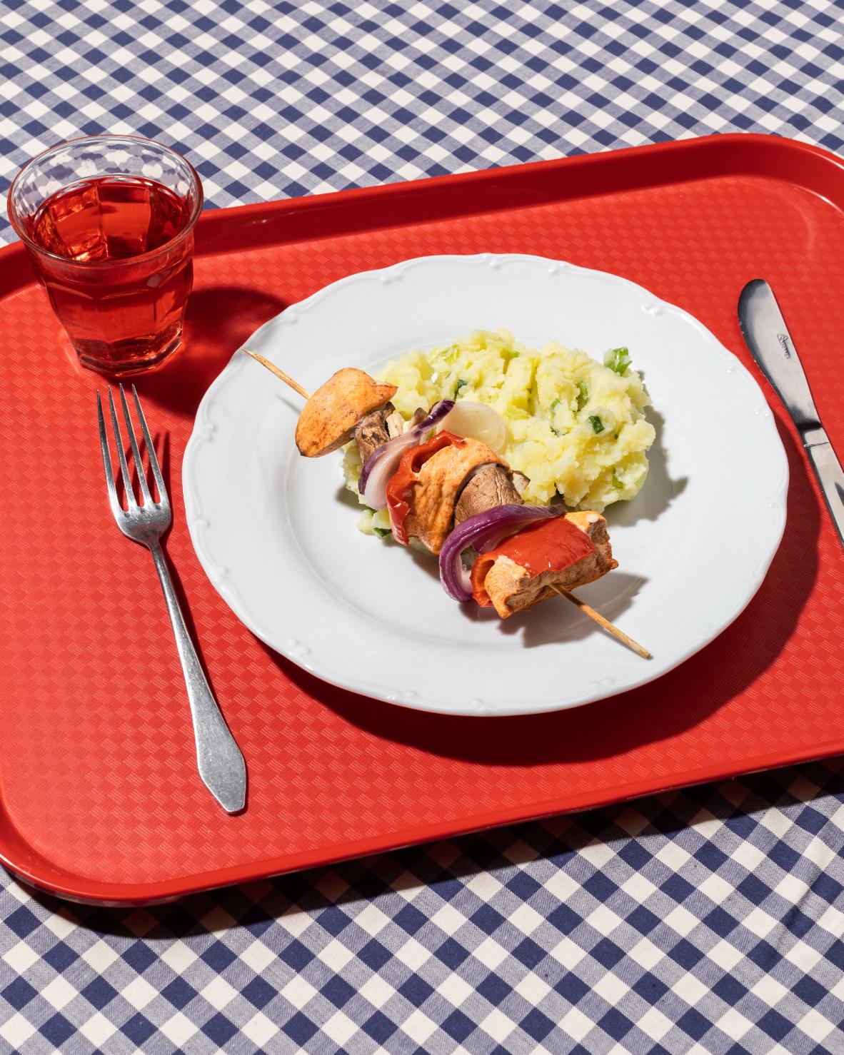 Schaschlik mit Stampfkartoffeln