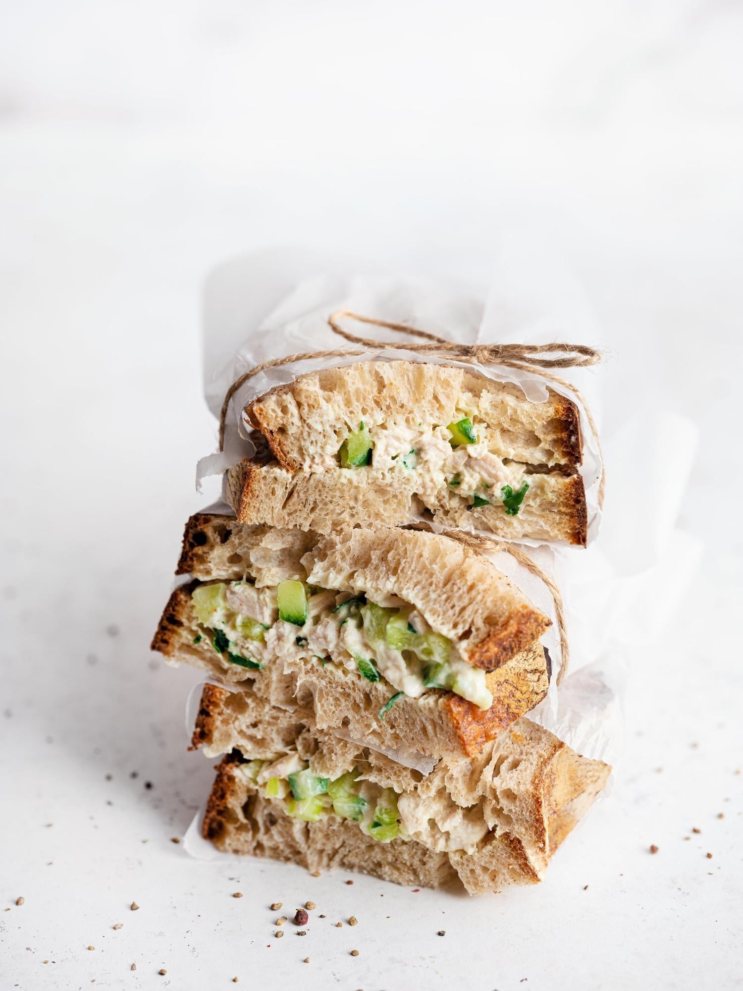 Sandwich mit Hühnchensalat