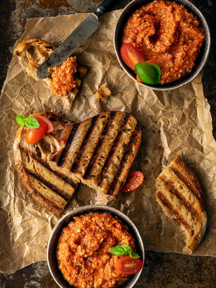 Tapenade aus gerösteten Tomaten