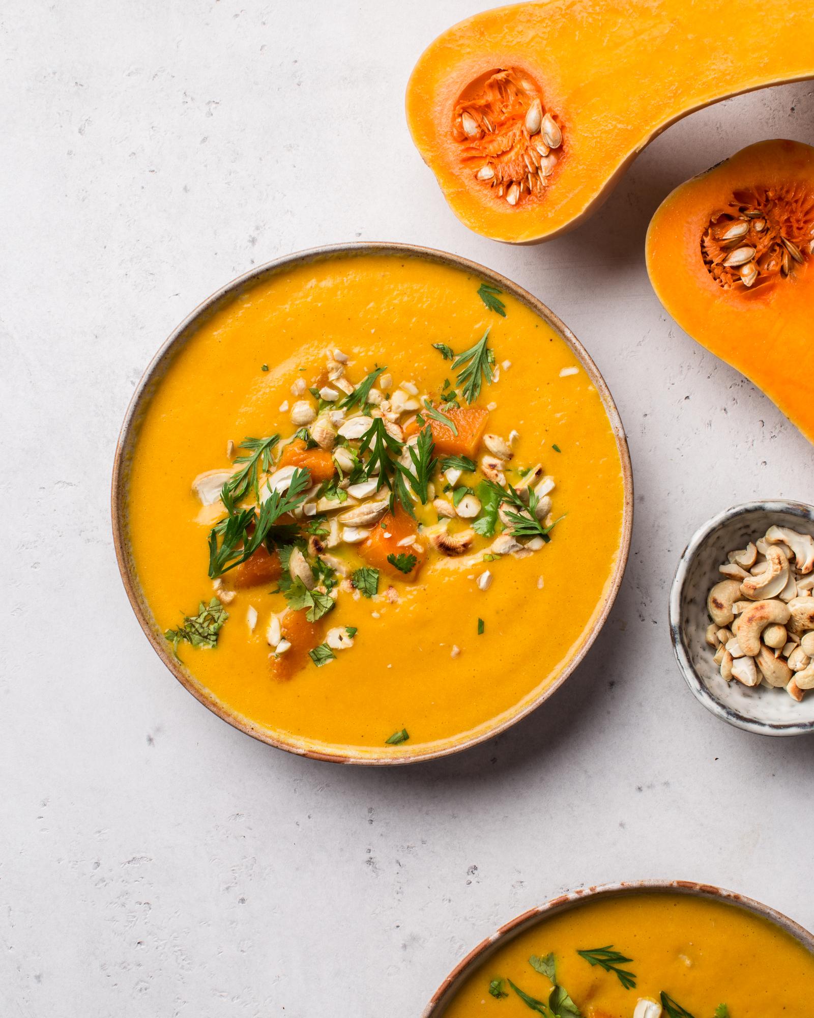 Kürbissuppe mit Karotte und Ingwer