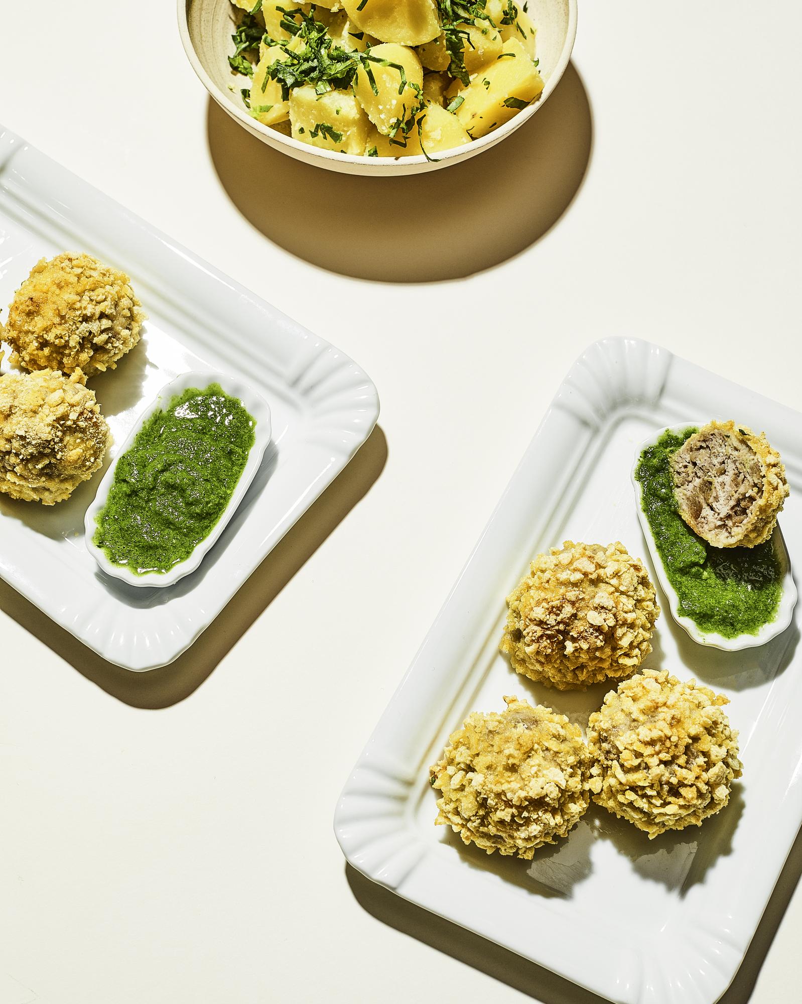 Kalbsbällchen mit Petersilienpesto