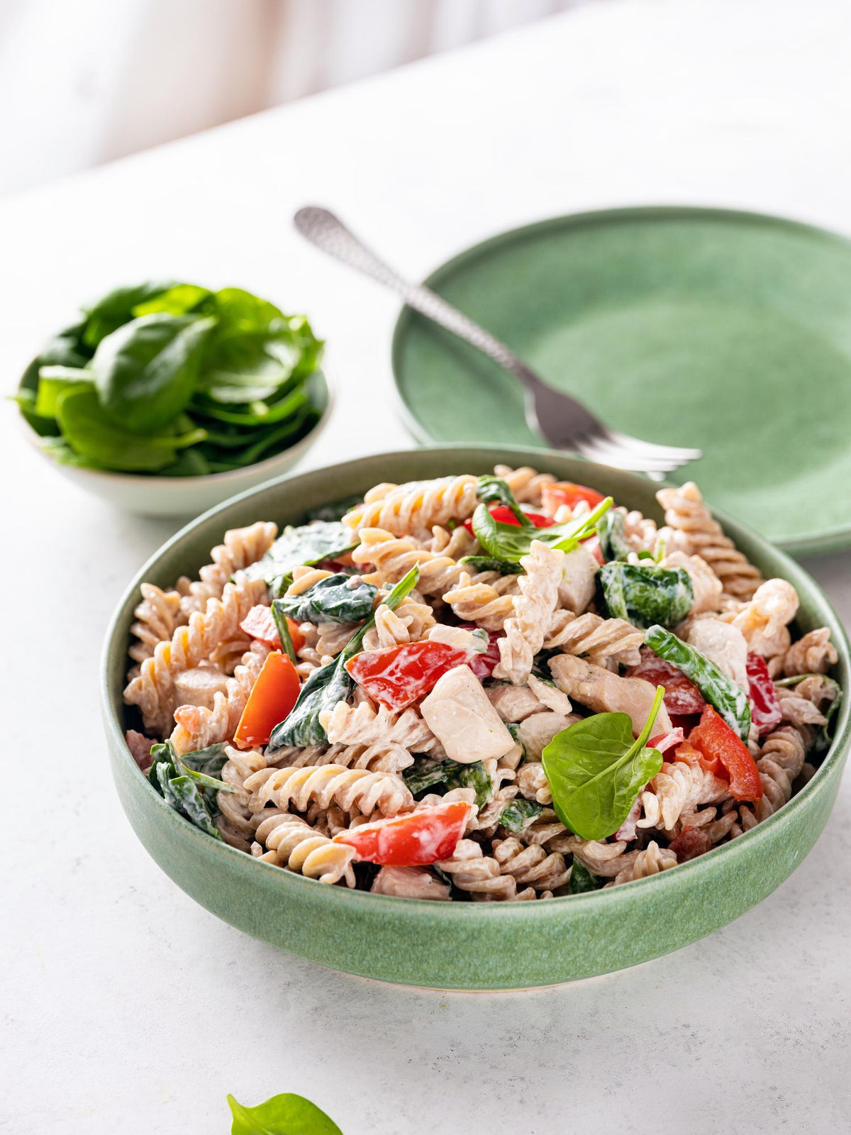 Nudelsalat mit Hähnchenfleisch