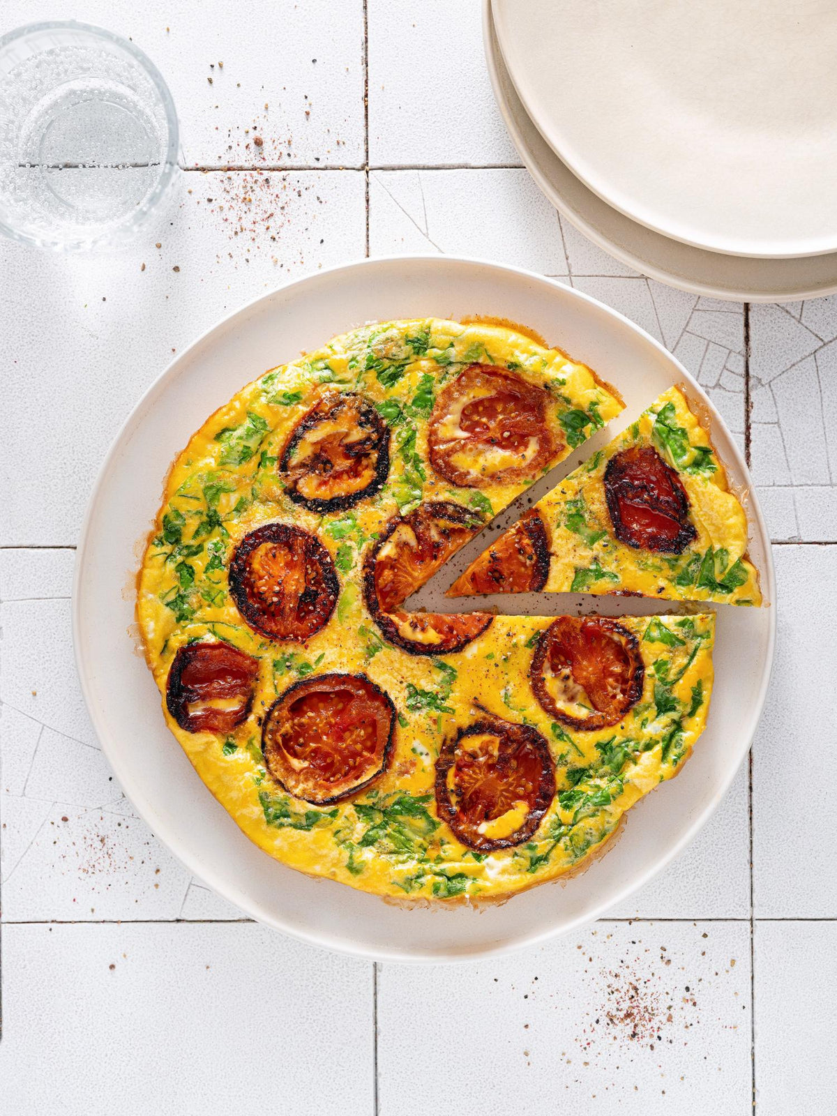 Eieromelette mit gebackenen Tomaten