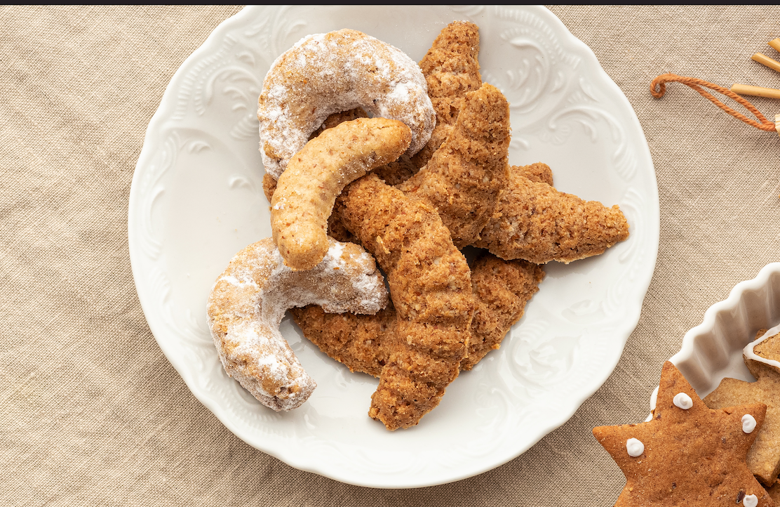 Vanillekipferl mit Orangenschale