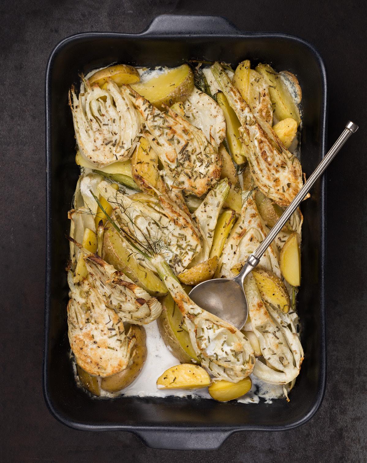 Überbackene Kartoffeln mit Fenchel