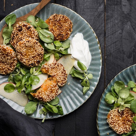 Frikadellen aus Quinoa und gebackener Süßkartoffel