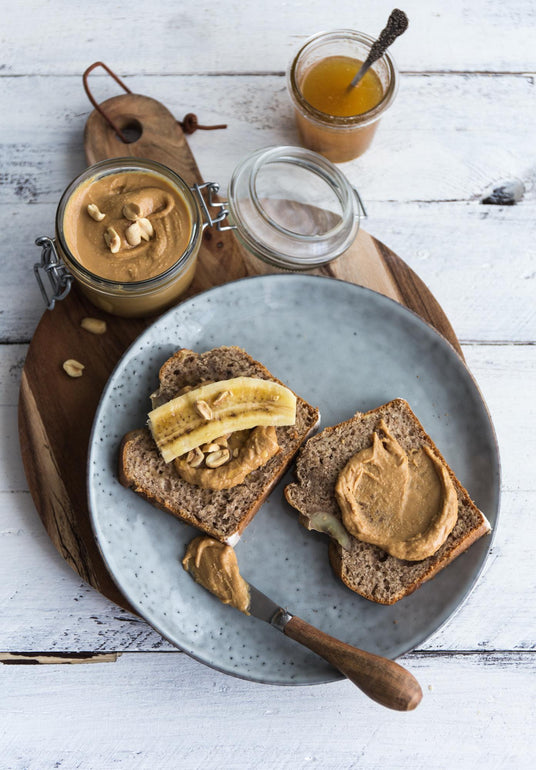 Hausgemachte Erdnussbutter